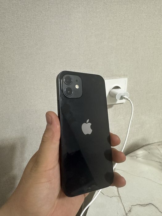 Iphone 12 (айфон)