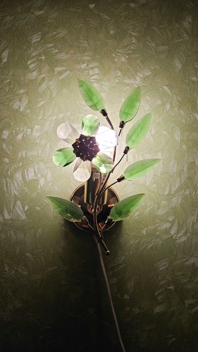 Светильник - бра.