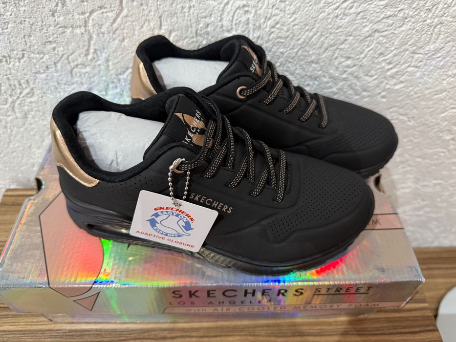 Маратонки Skechers