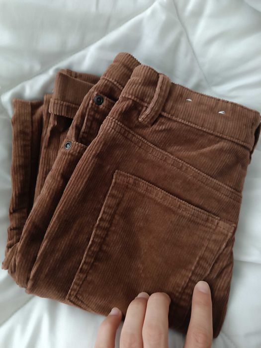Pantaloni Pull & Bear, nr 34, nepurtati!