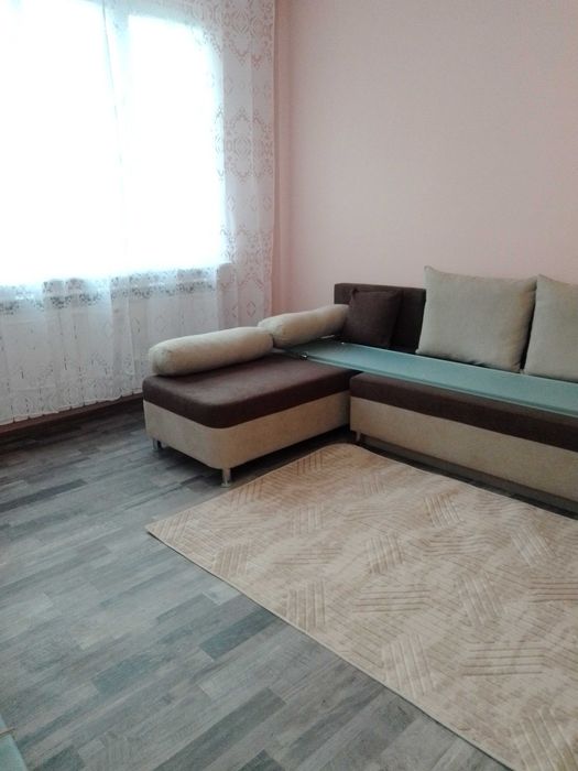 Дава се под наем Тристаен апартамент в Плевен, Дружба 1 - 90 кв.м за 408 € - Снимка #5