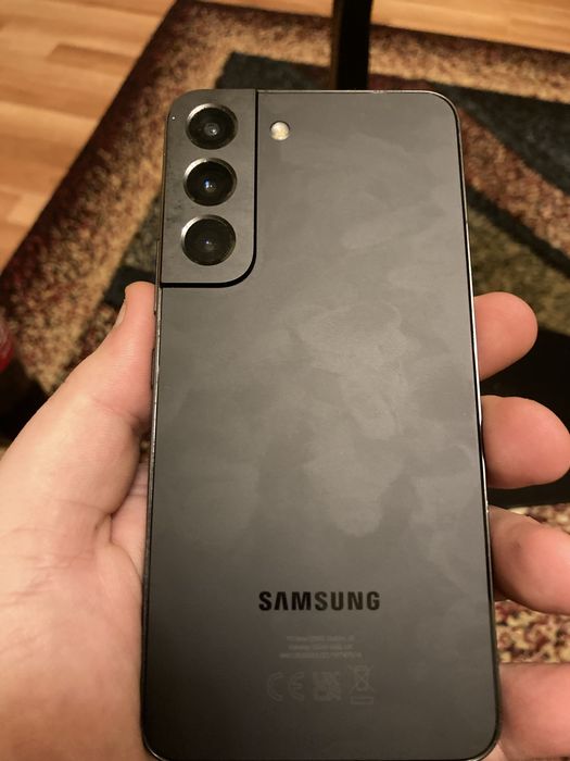 Samsung s22 128 8g