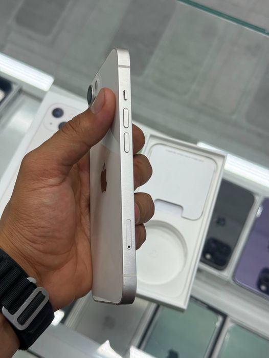 iPhone 13 128/100%  в идеальном состоянии