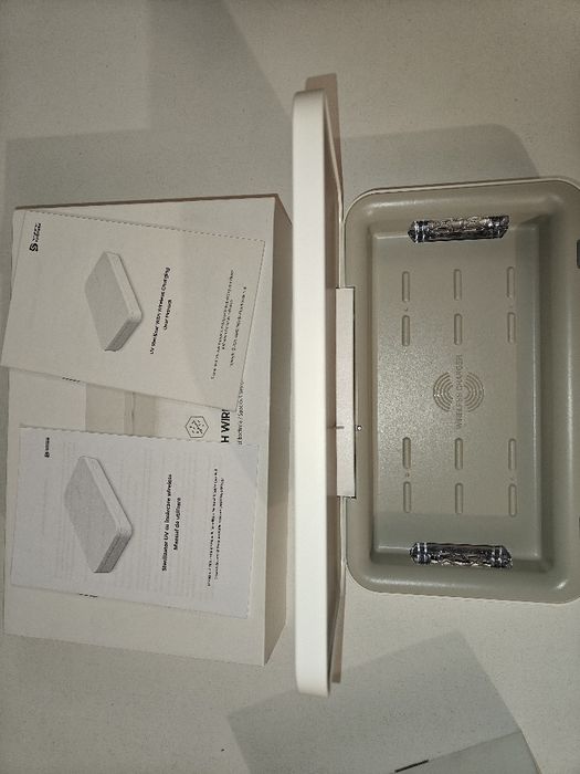 Sterilizator UV cu încărcare wireless Samsung (nefolosit)
