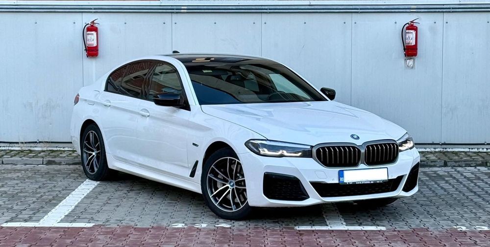BMW 5 Series 2023 — imagine 2