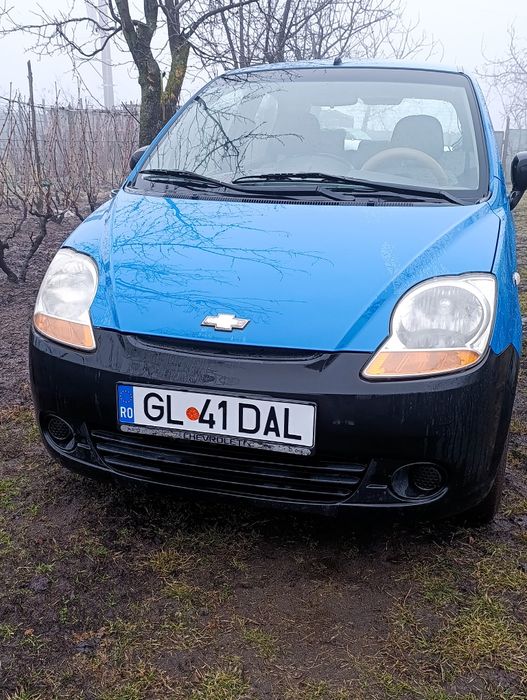 Vând Chevrolet Spark