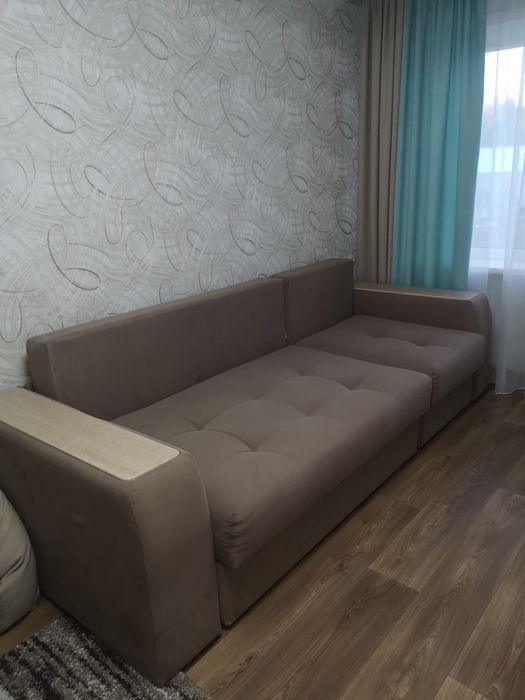 Продам диван. Самовывоз
