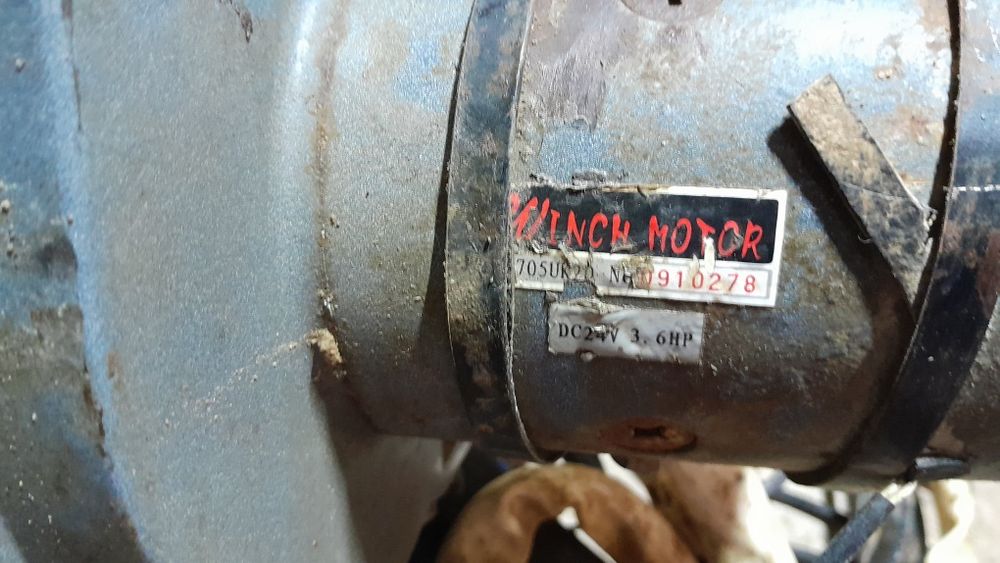 Продам лебёдка вотличном состояние.