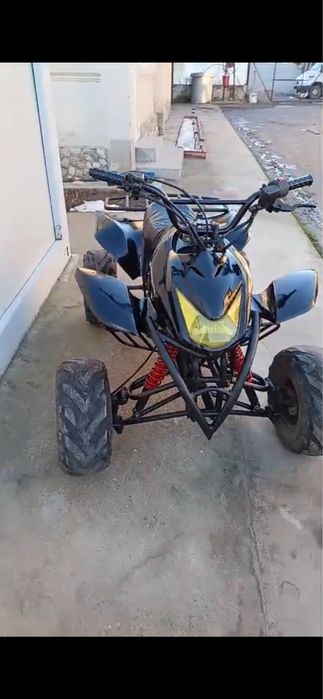 Vand atv de 107 pretul e fix