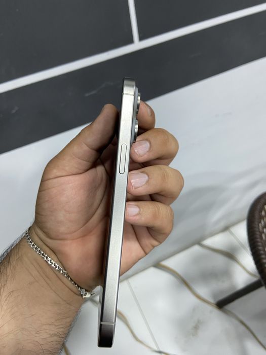 IPHONE 15 PRO MAX 256 gb