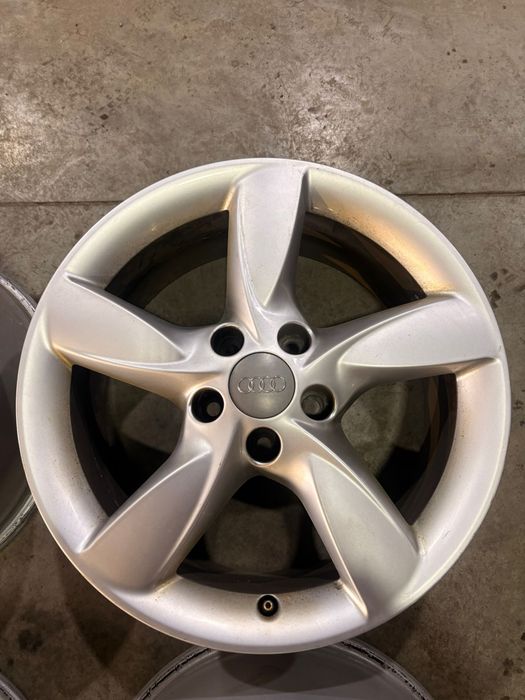Jante 17 Originale Audi Q3, Q5, A3,A4, A6, Tiguan et