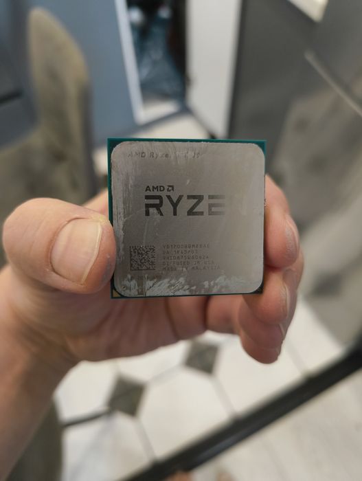 Процессор Ryzen 7 1700