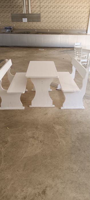 Трапезна масa  - Масив