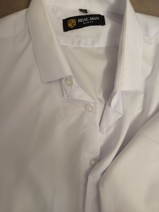 Рубашки и брюки школьные на подростка