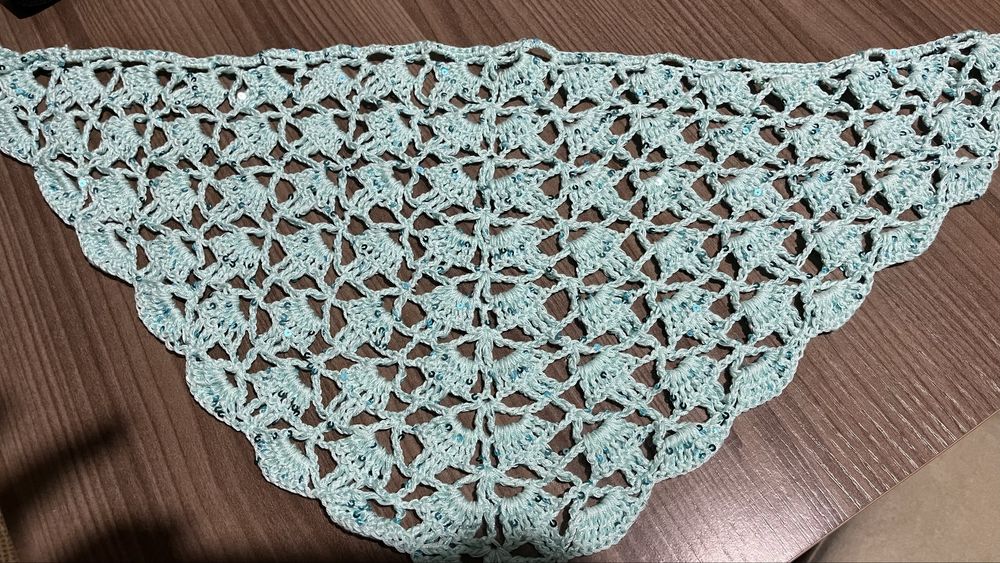 Косынка вязаная ручная работа