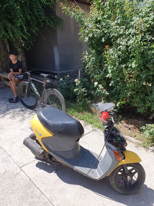 Suzuki let's 4 мопед