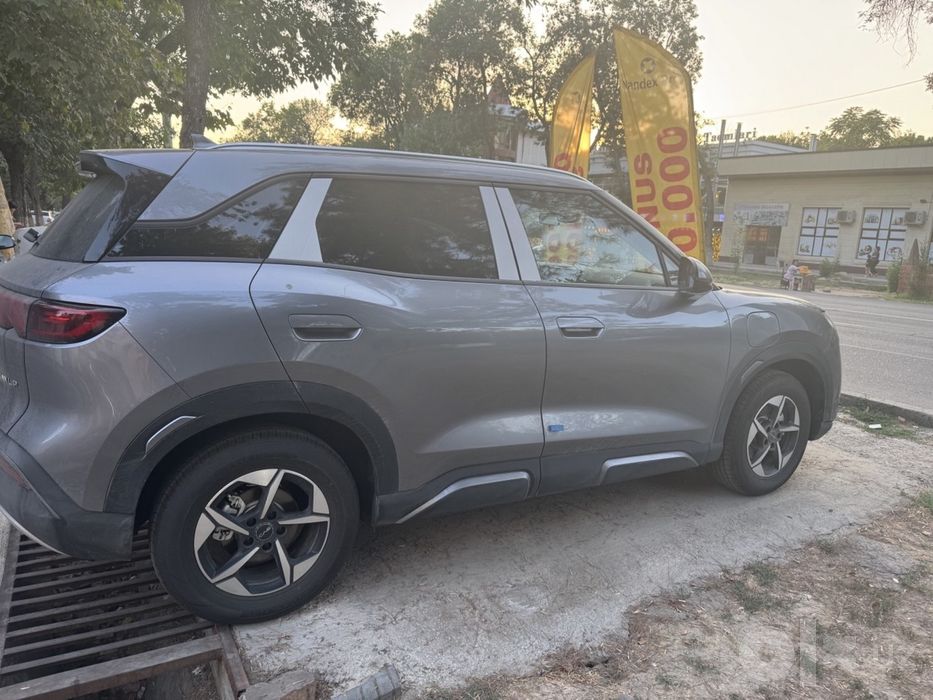 Sucky arenda BYD YUAN UP EV 401 KM