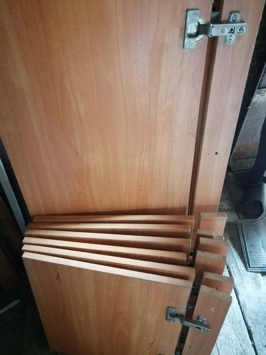 Ламинированные дверцы со шкафов