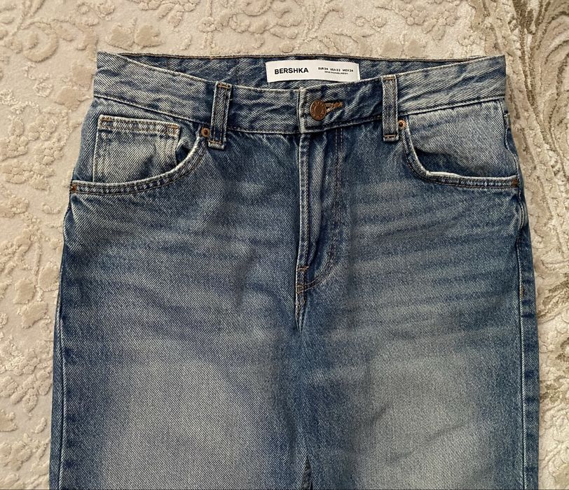 Jeans Bershka marimea Xs