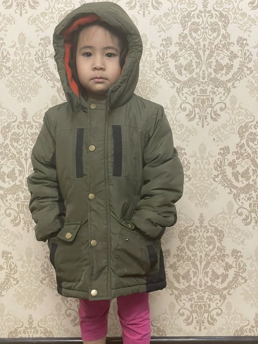 Продам демезезонный куртку