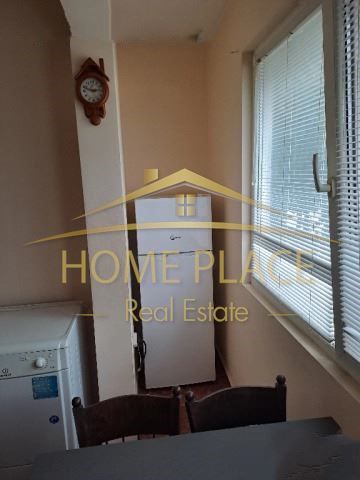 Дава се под наем Тристаен апартамент в Варна, Базар Левски - 68 кв.м за 459 € - Снимка #2