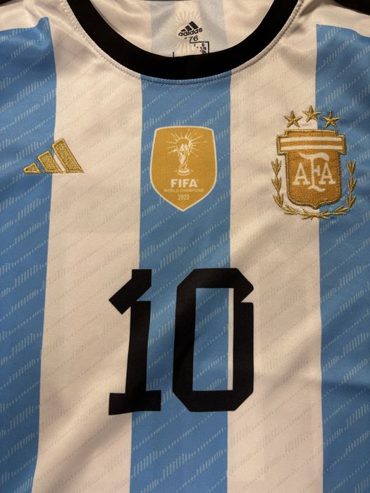 Футболни тениски