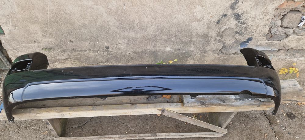 Продам задний бампер на Прадо 120