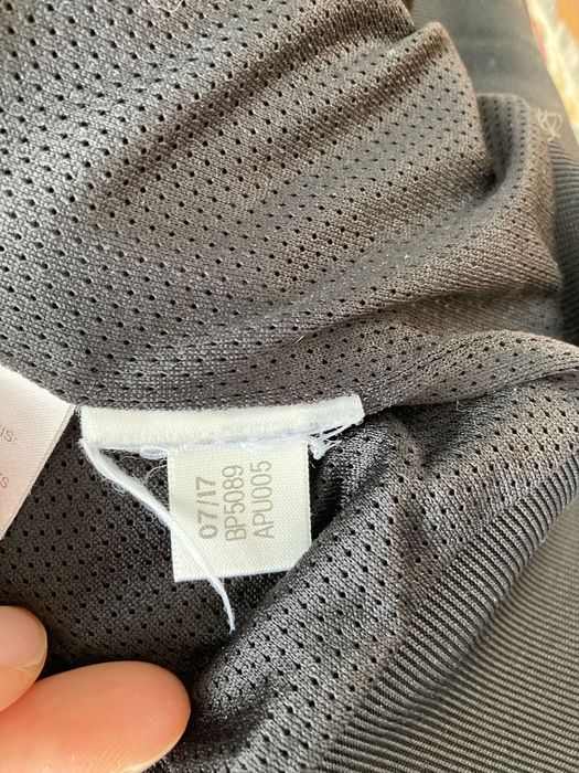 Adidas горнище отлично