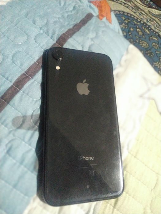 iphone Xr  64Gb