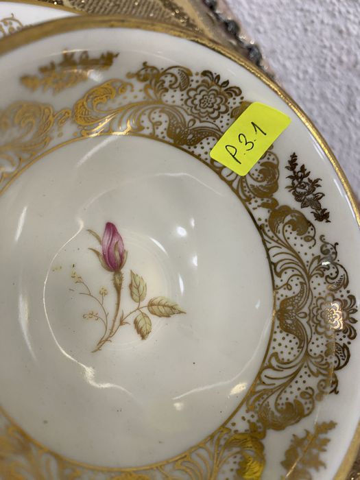 Немска порцеланова чаша троен сет костен порцелан с позлата