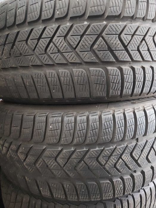 2бр. зимни гуми 255/45/19 Pirelli