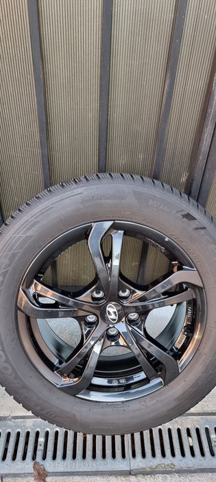 Jante r 17 hyundai tucson anvelope iarna 215 60 17