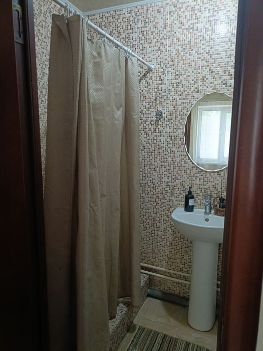 Сдам комнату по суточно.