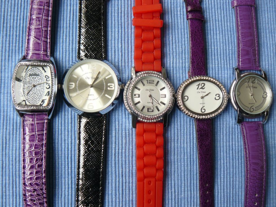 Ceas Dama ON TIME CP 02 ,Mecanism Quartz,Curea Piele Eco