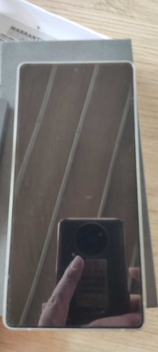 Продавам S25 Ultra 512 GB като нов