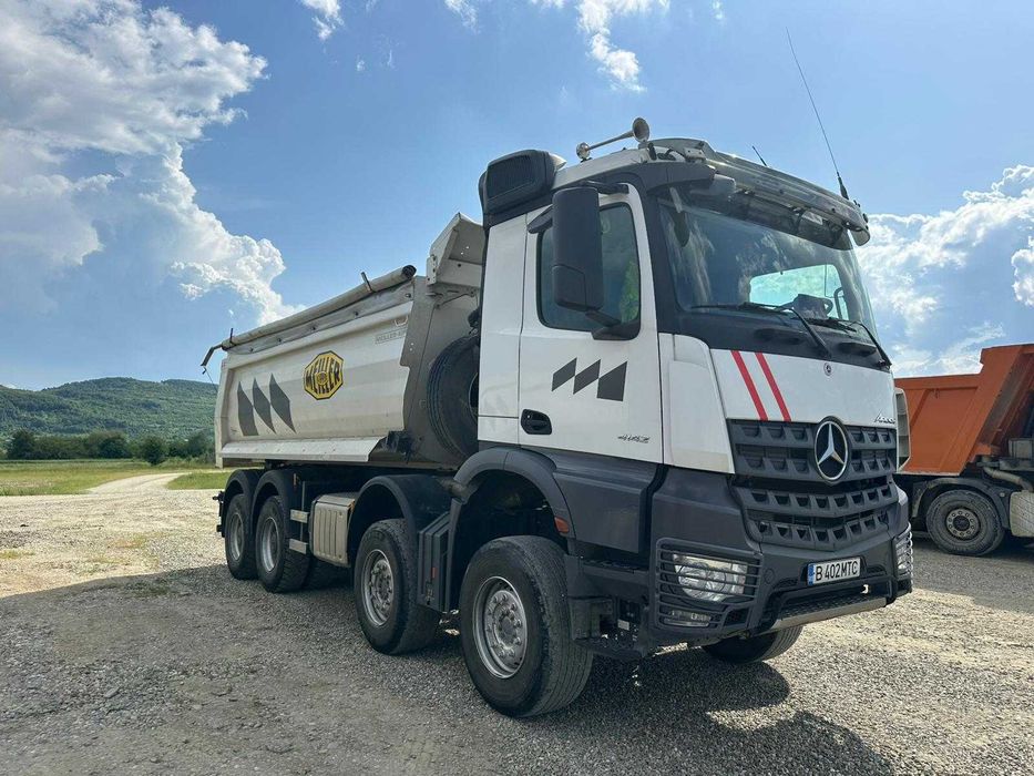 Autobasculanta Mercedes-Benz Arocs 4142