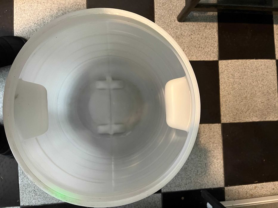 Дебелостенен бидон 80 литра