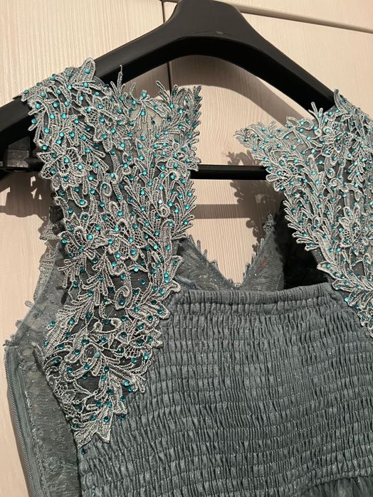 Дамска официална рокля