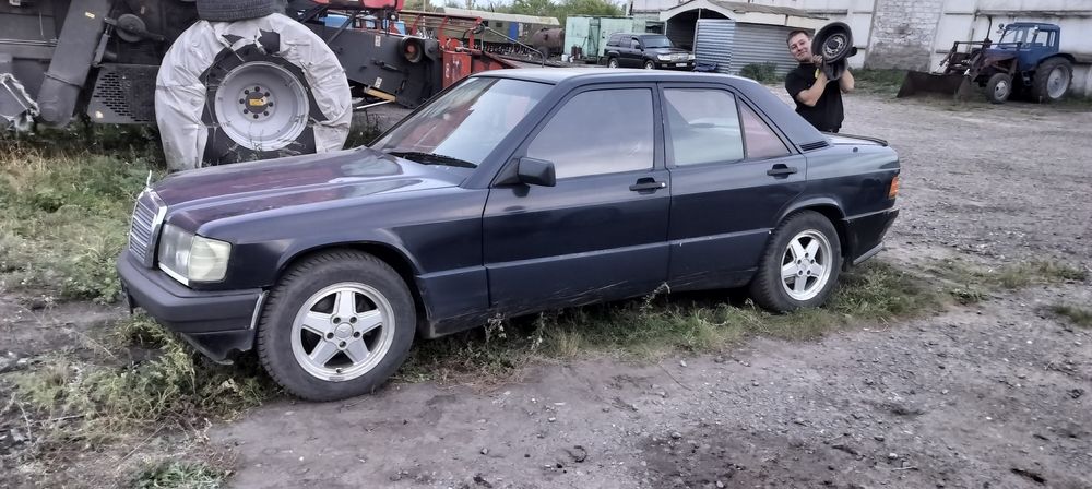 Мерседес 190 w201 в полный разбор