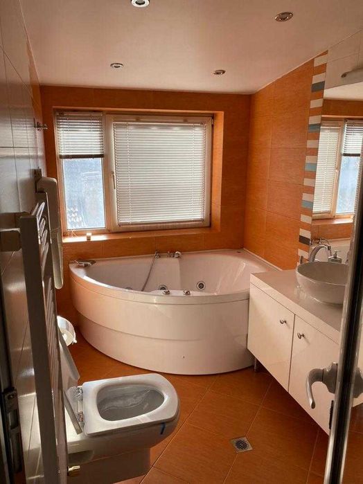 Продава се Четиристаен апартамент в София, Студентски град - 114 кв.м за 1878 €/кв.м - Снимка #9