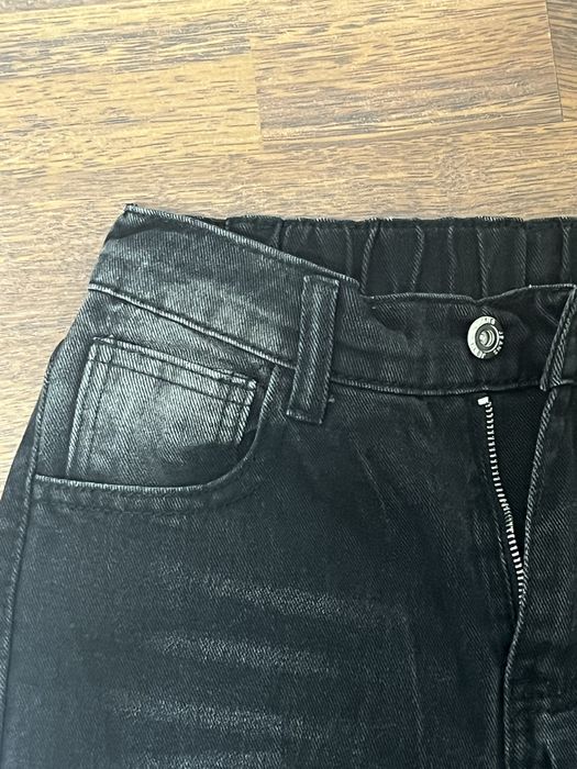 ПРОДАМ НОВЫЕ ДЖИНСЫ (flared jeans/клеш)