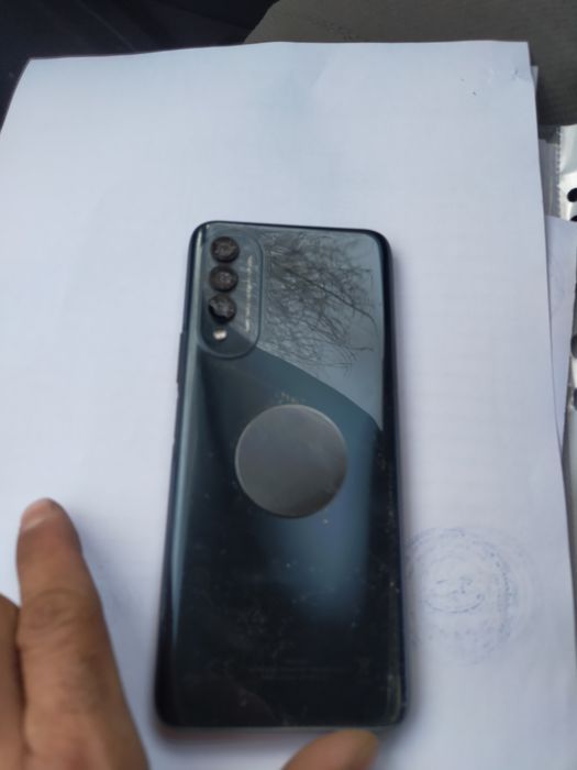 Продам Samsung A23 и Huawei