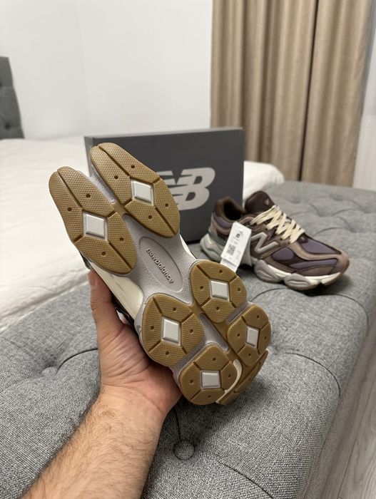 Adidasi New Balance 9060 Mushroom - Adidasi Unisex