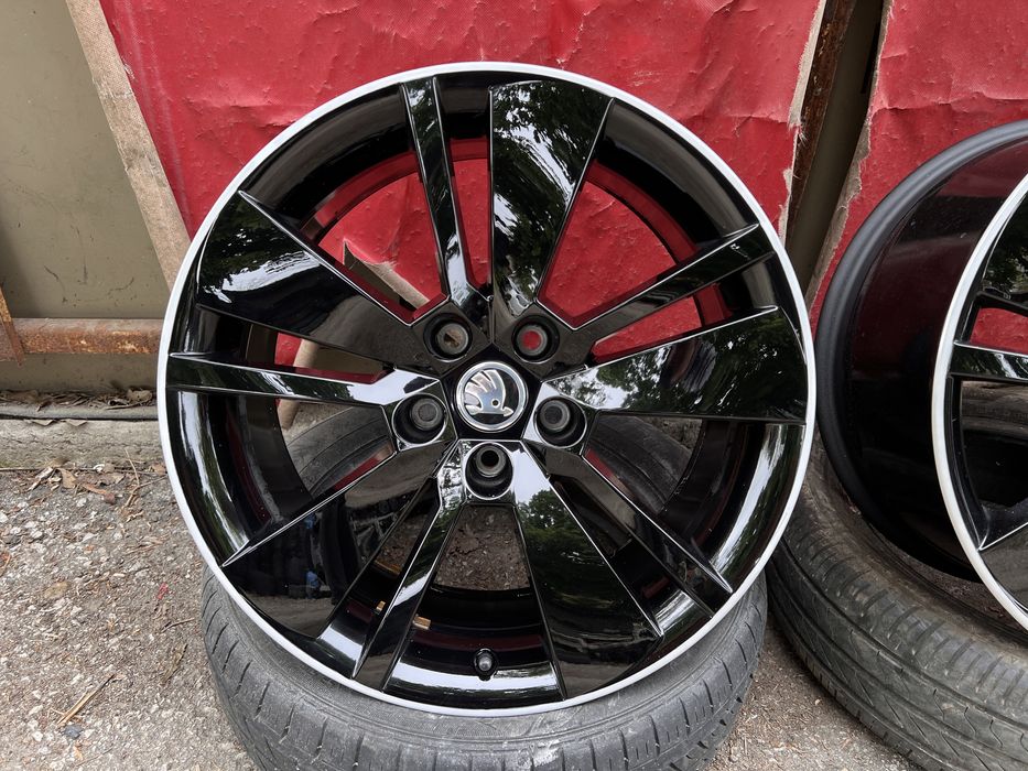 18” 5x112 8j ET44 57.1 Оригинални Aлуминиеви джанти за Шкода Skoda.