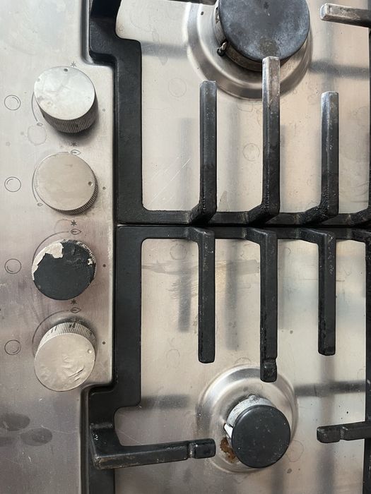 Продам газовую плиту