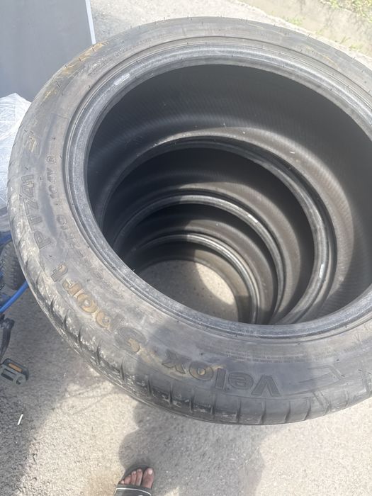 Продам шины комплект