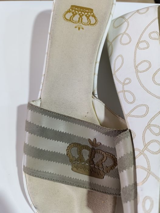 Adidas чехли оригинални