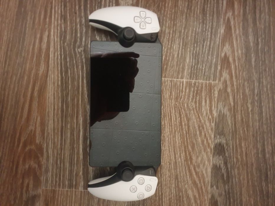 Продам Play station portal
