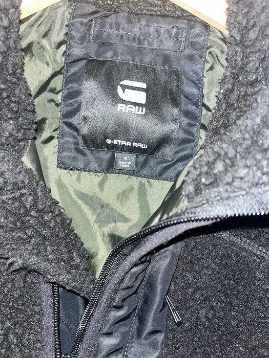 Продавам яке G-star
