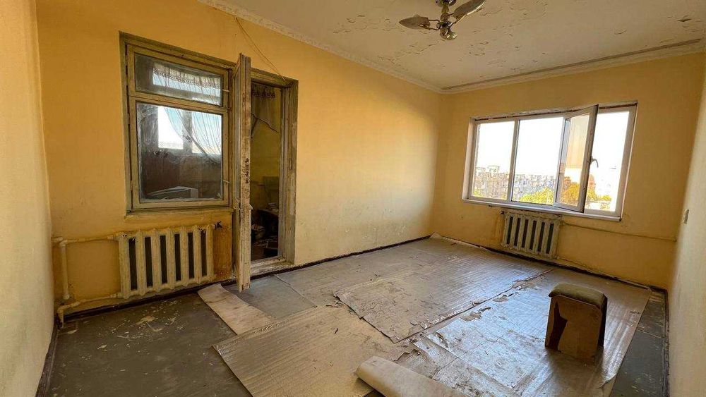 1 хонали  5 этаж + 6 метр балкон